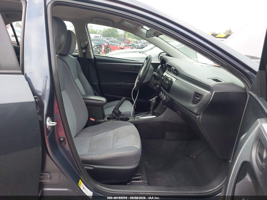 2014 Toyota Corolla L photo 5