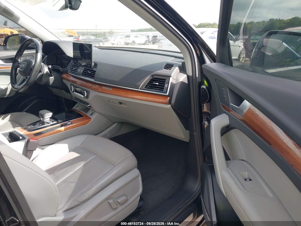 2022 Audi Q5 Premium Plus 45 Tfsi S Line Quattro S Tronic photo 5