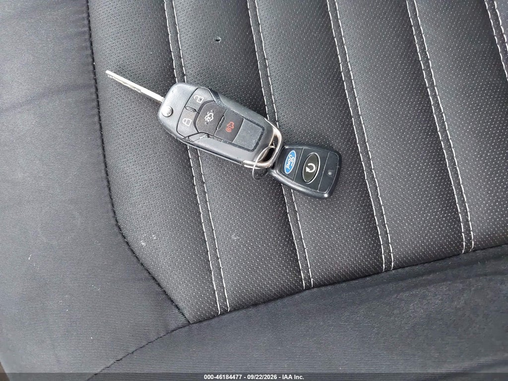 2015 Ford Fusion SE photo 11