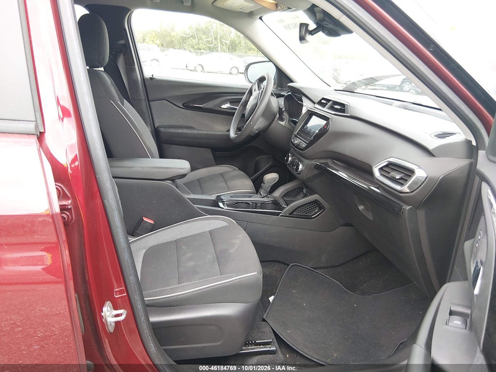 2022 Chevrolet Trailblazer FWD LT photo 5