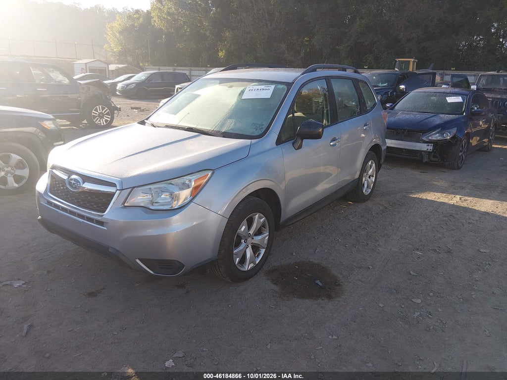 2015 Subaru Forester 2.5I photo 2