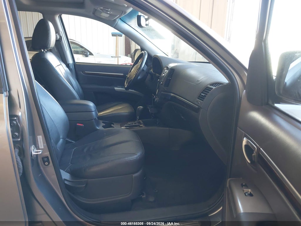 2011 Hyundai Santa FE Limited V6 photo 5