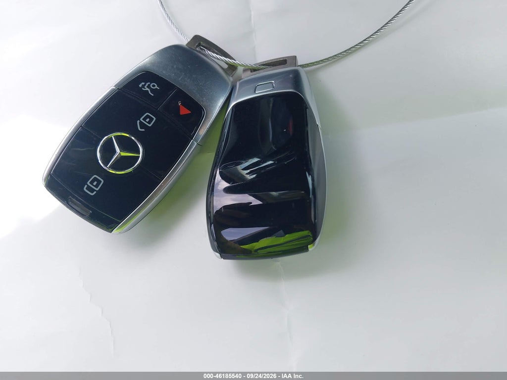 2018 Mercedes-Benz E 300 4MATIC photo 11