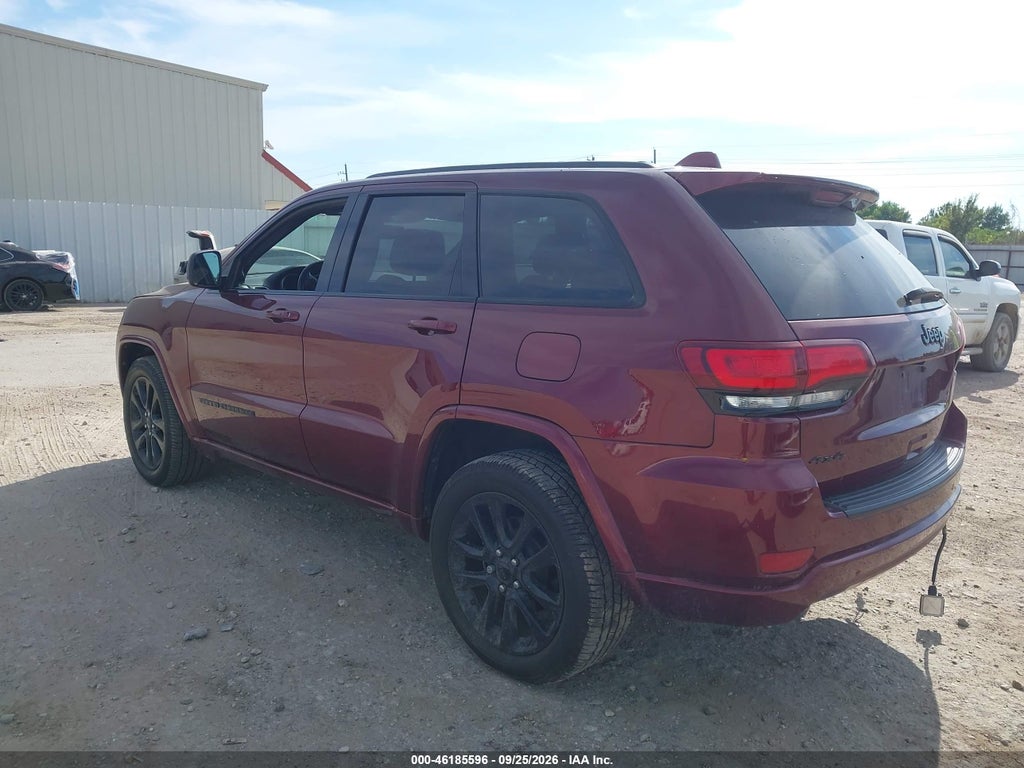 2019 Jeep Grand Cherokee Altitude 4X4 photo 3