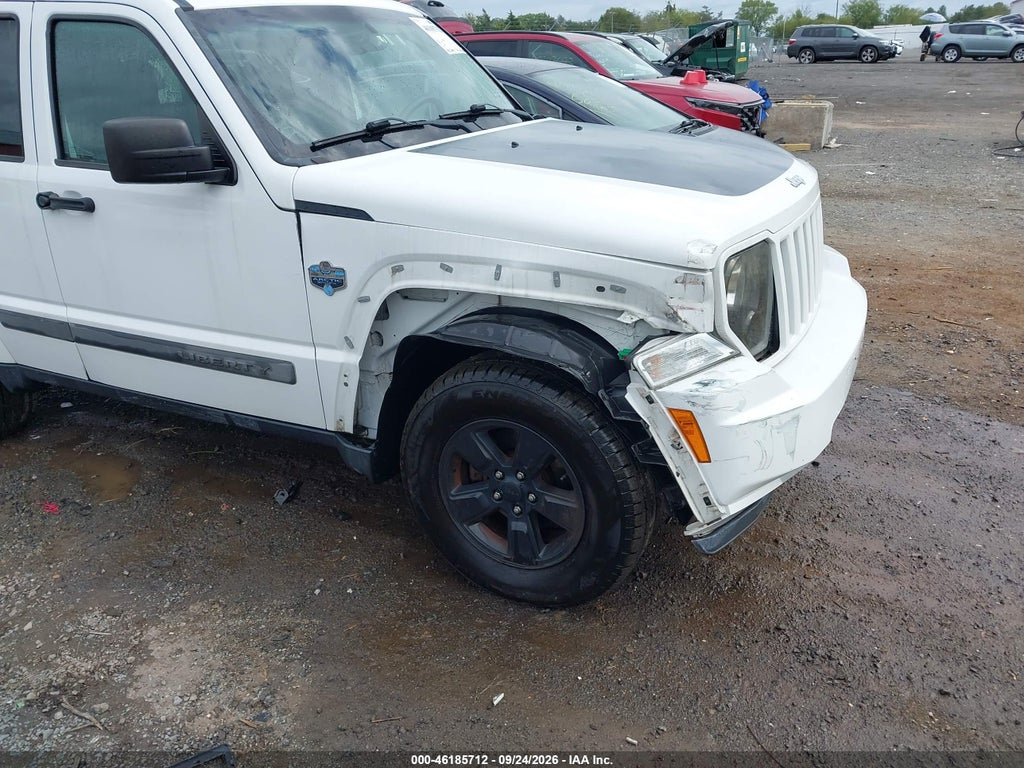 2012 Jeep Liberty Sport photo 6