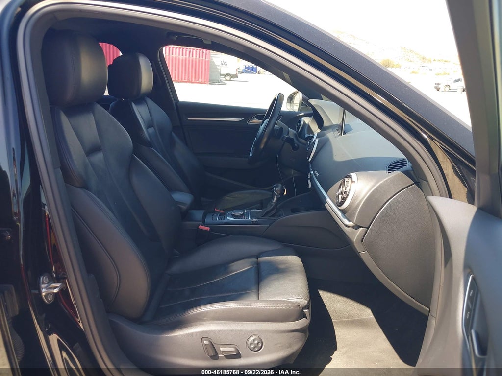 2016 Audi A3 2.0T Premium photo 5