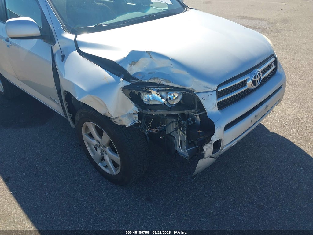 2007 Toyota RAV4 Limited V6 photo 6