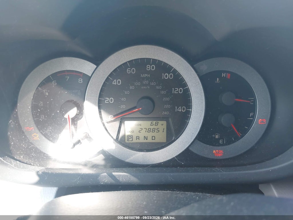 2007 Toyota RAV4 Limited V6 photo 7