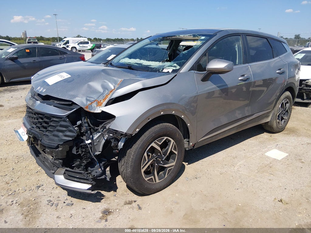 2025 Kia Sportage LX photo 2
