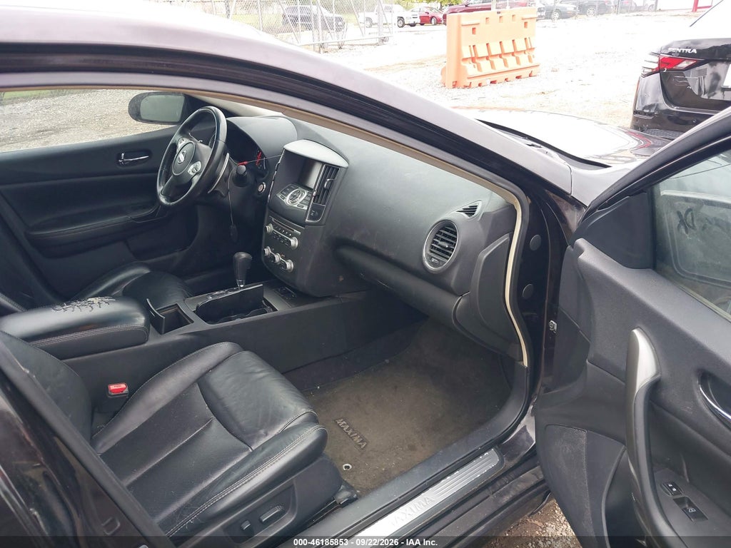 2014 Nissan Maxima 3.5 SV photo 5