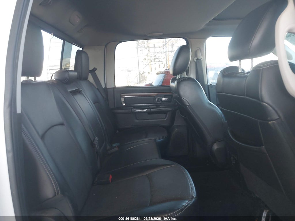 2014 Ram 1500 Laramie photo 8