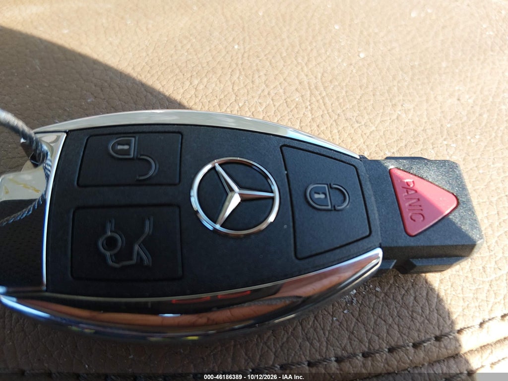2010 Mercedes-Benz S 550 4MATIC photo 11