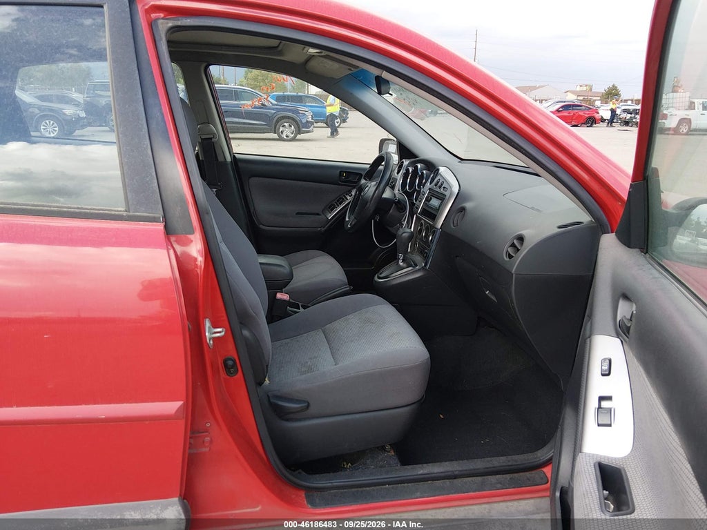 2006 Pontiac Vibe photo 5
