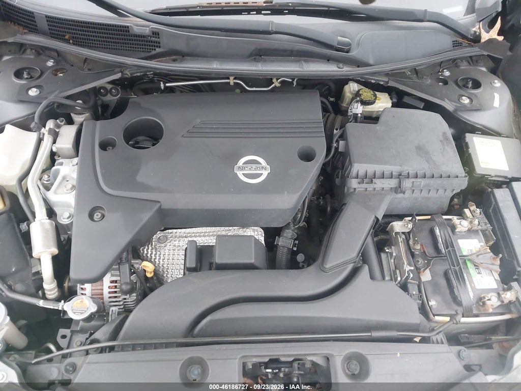 2014 Nissan Altima 2.5 S photo 10