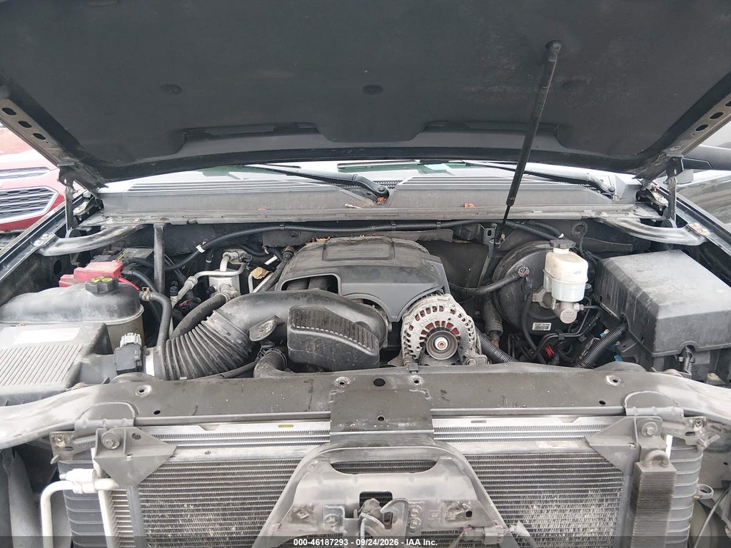2011 GMC Yukon Denali photo 10
