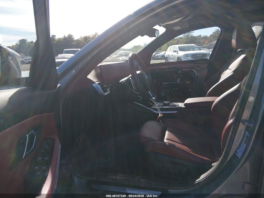 2024 BMW 330I Xdrive photo 5