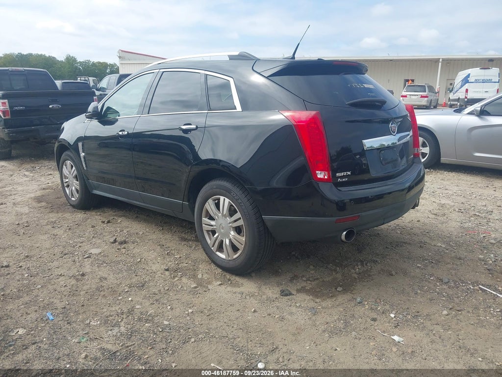2011 Cadillac SRX Luxury Collection photo 3