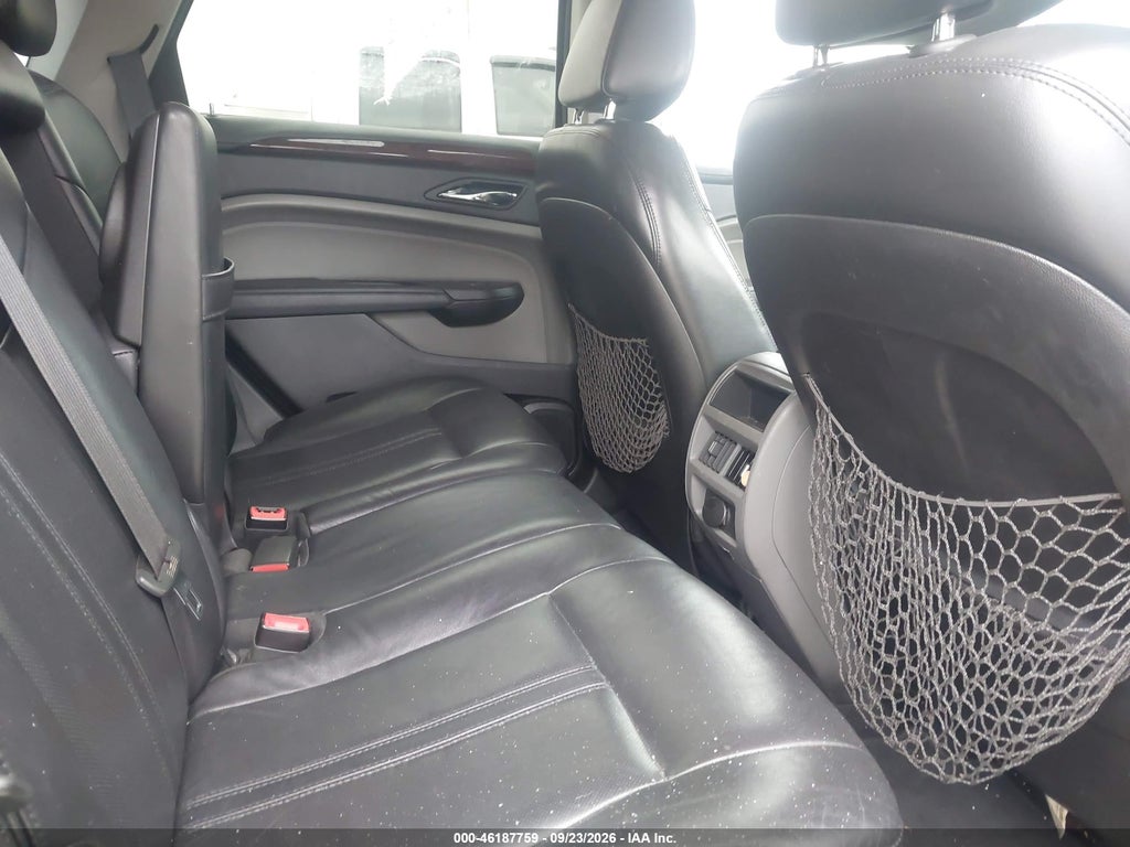 2011 Cadillac SRX Luxury Collection photo 8