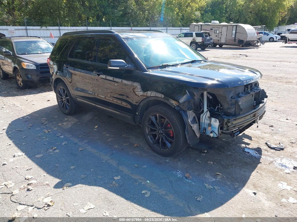 2018 Ford Explorer XLT photo 1
