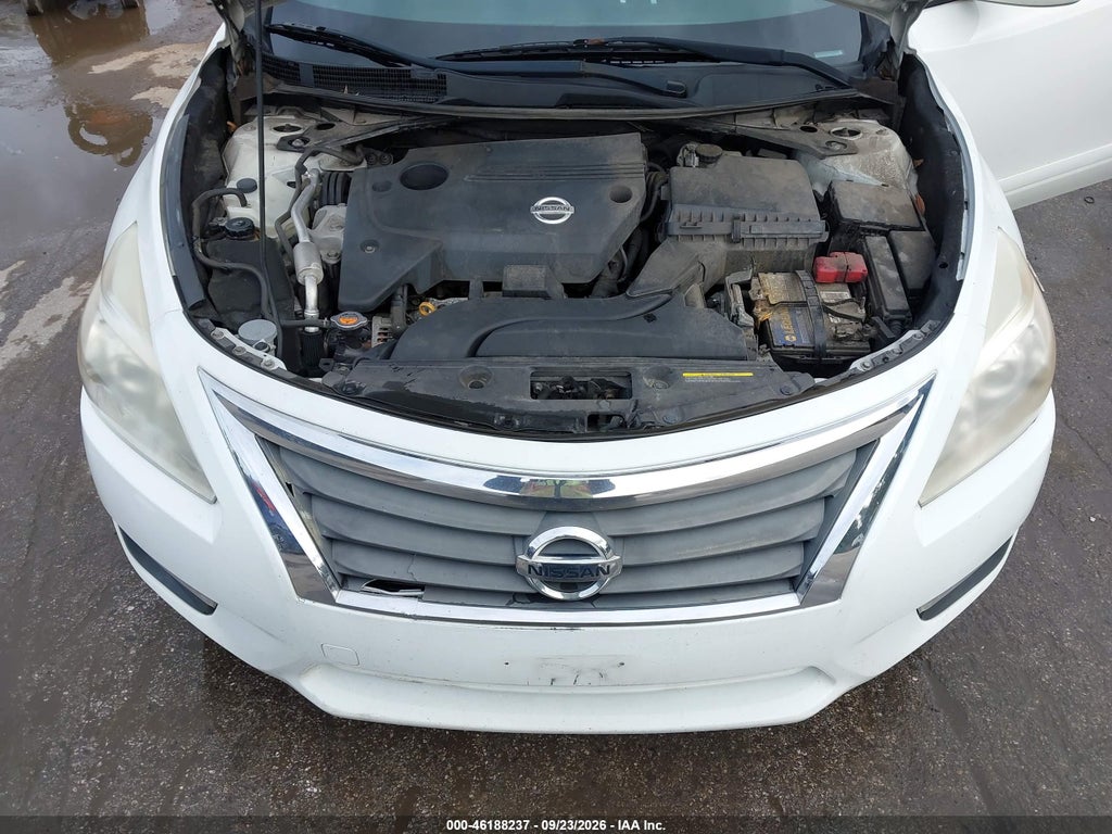 2015 Nissan Altima 2.5 S photo 10