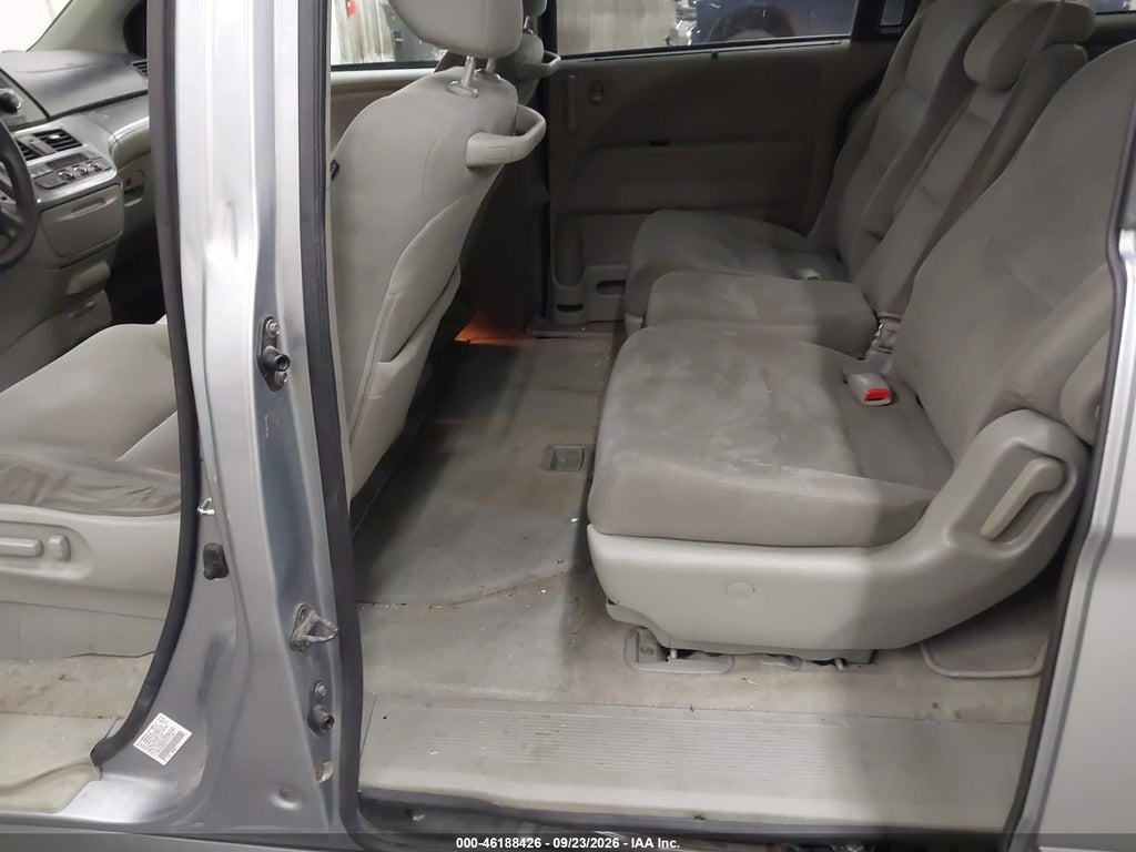 2010 Honda Odyssey EX photo 8