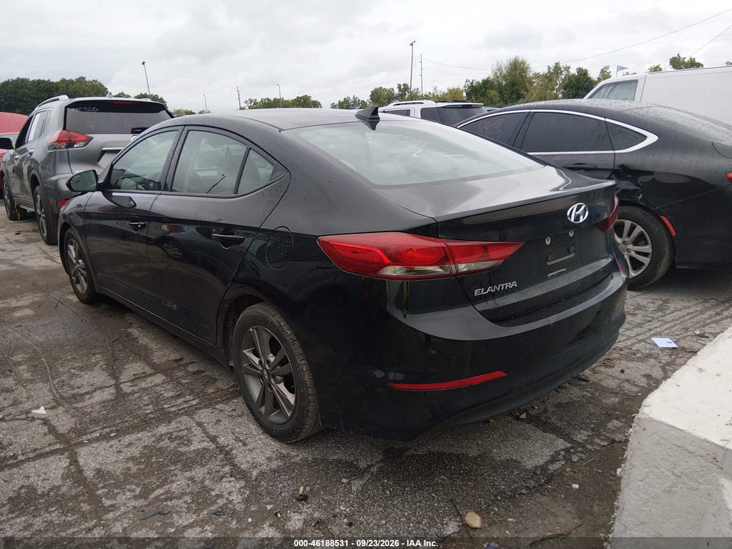 2017 Hyundai Elantra SE photo 3
