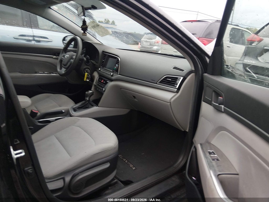 2017 Hyundai Elantra SE photo 5