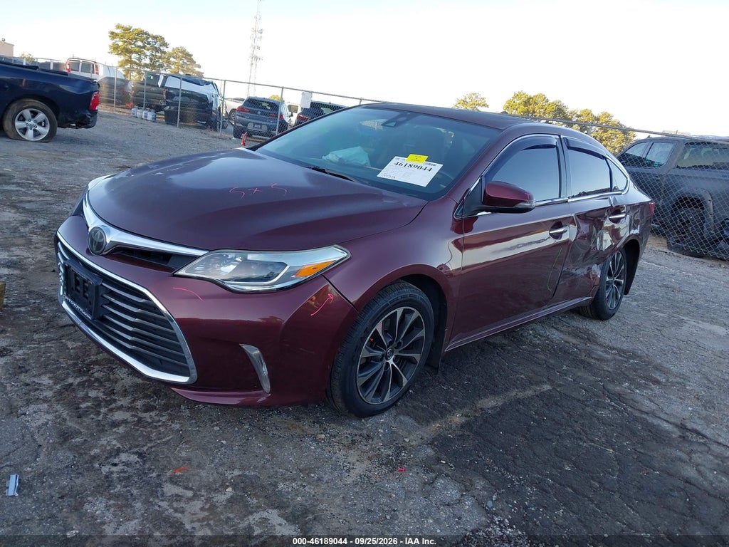 2017 Toyota Avalon XLE Plus photo 2