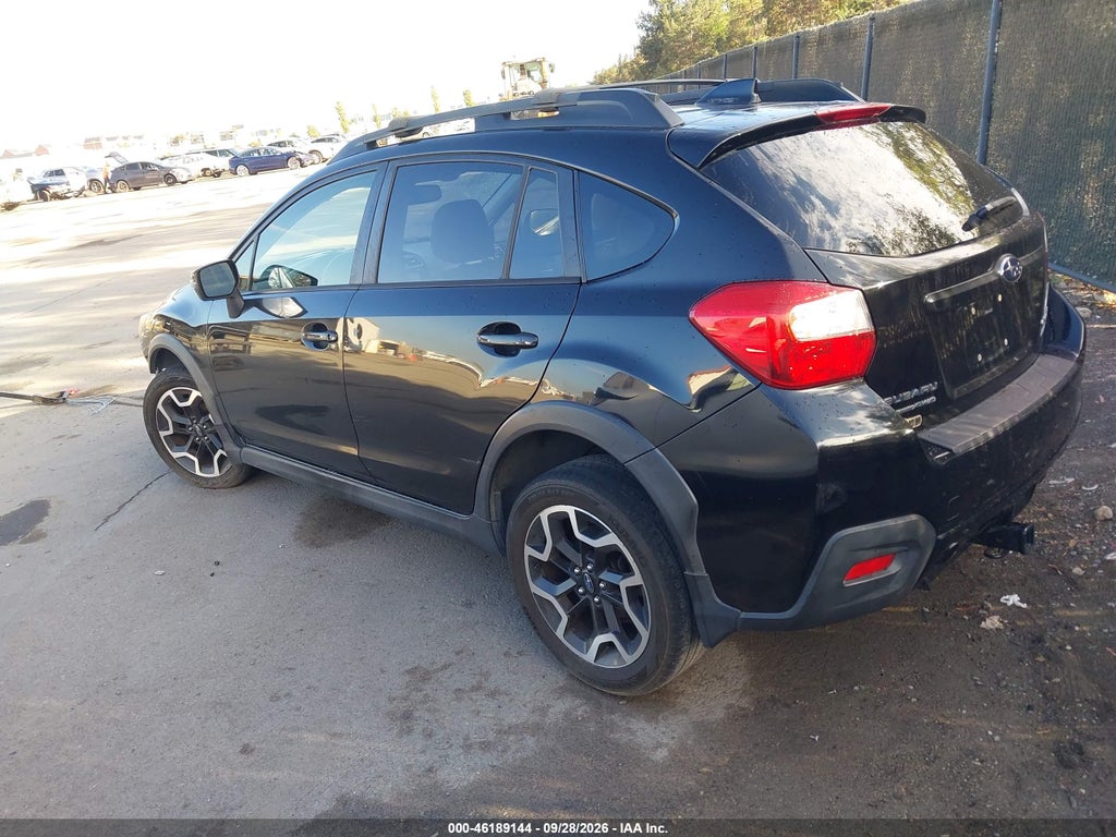 2016 Subaru Crosstrek Limited photo 3