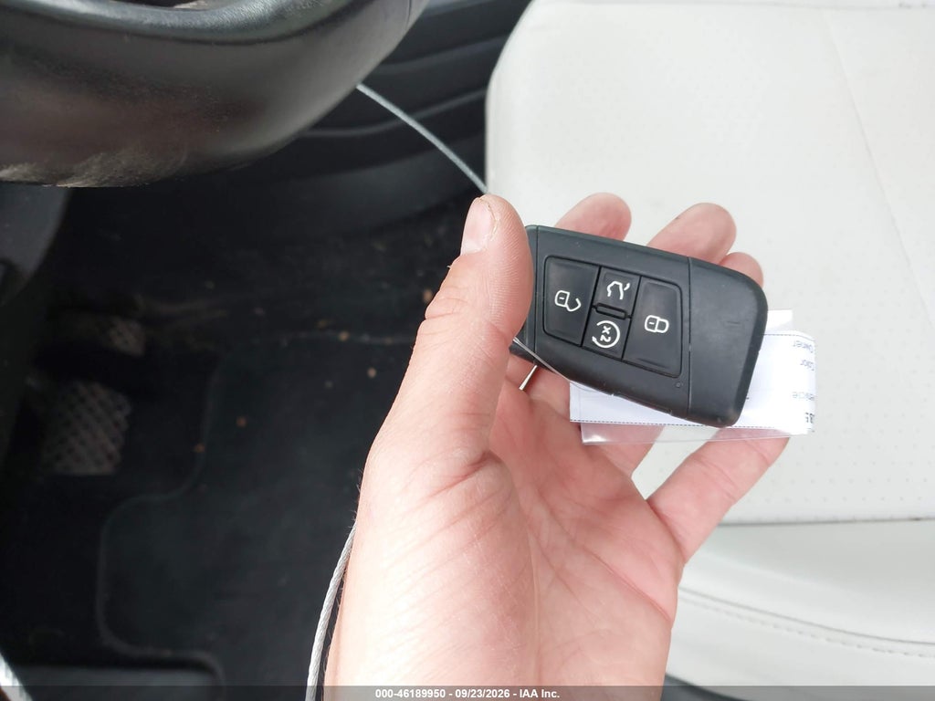 2019 Volkswagen Tiguan 2.0T SE/2.0T SEL/2.0T SEL R-Line/2.0T SEL R-Line Black photo 11