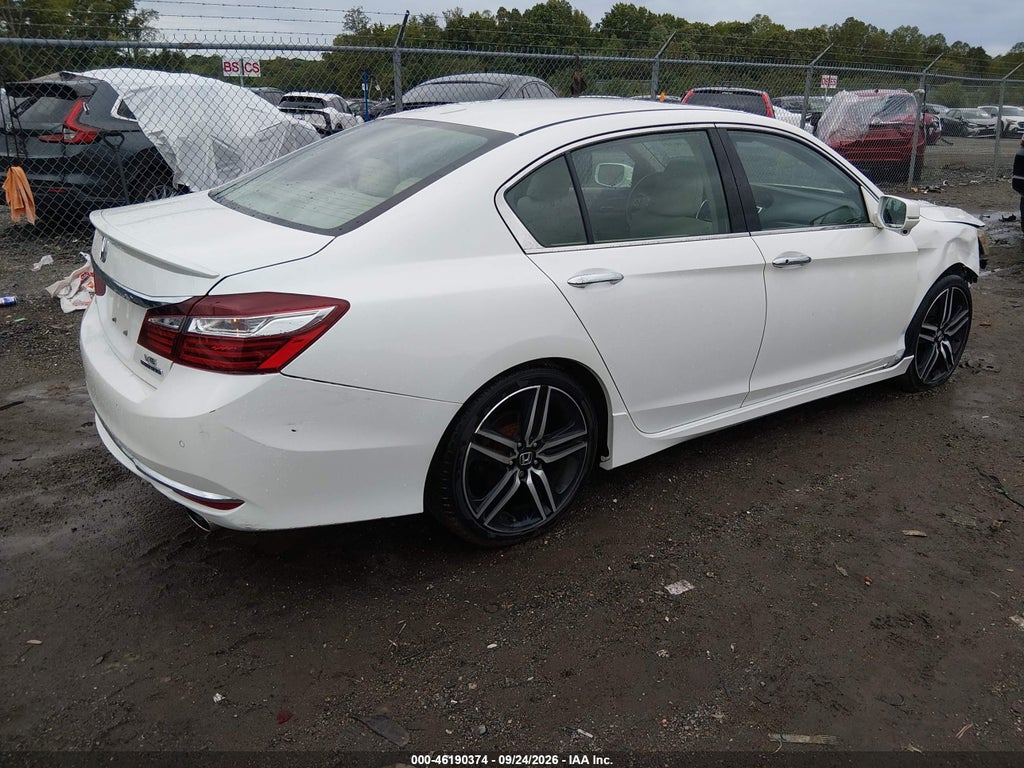 2017 Honda Accord Touring V6 photo 4