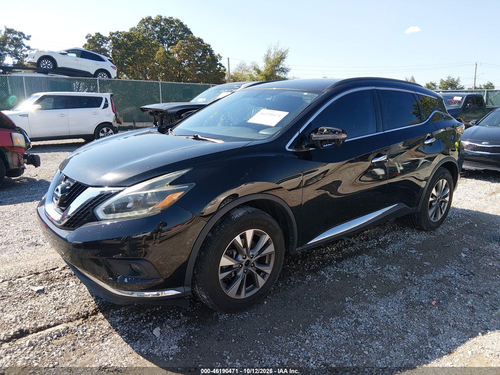 2018 Nissan Murano SV photo 2