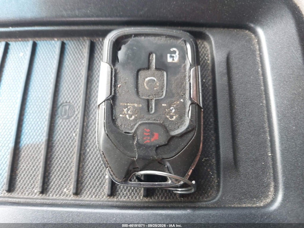 2016 GMC Yukon SLT photo 11