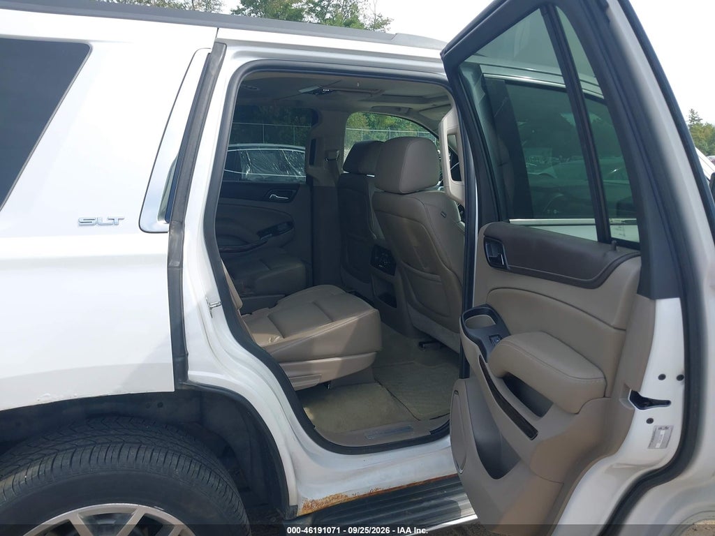 2016 GMC Yukon SLT photo 8