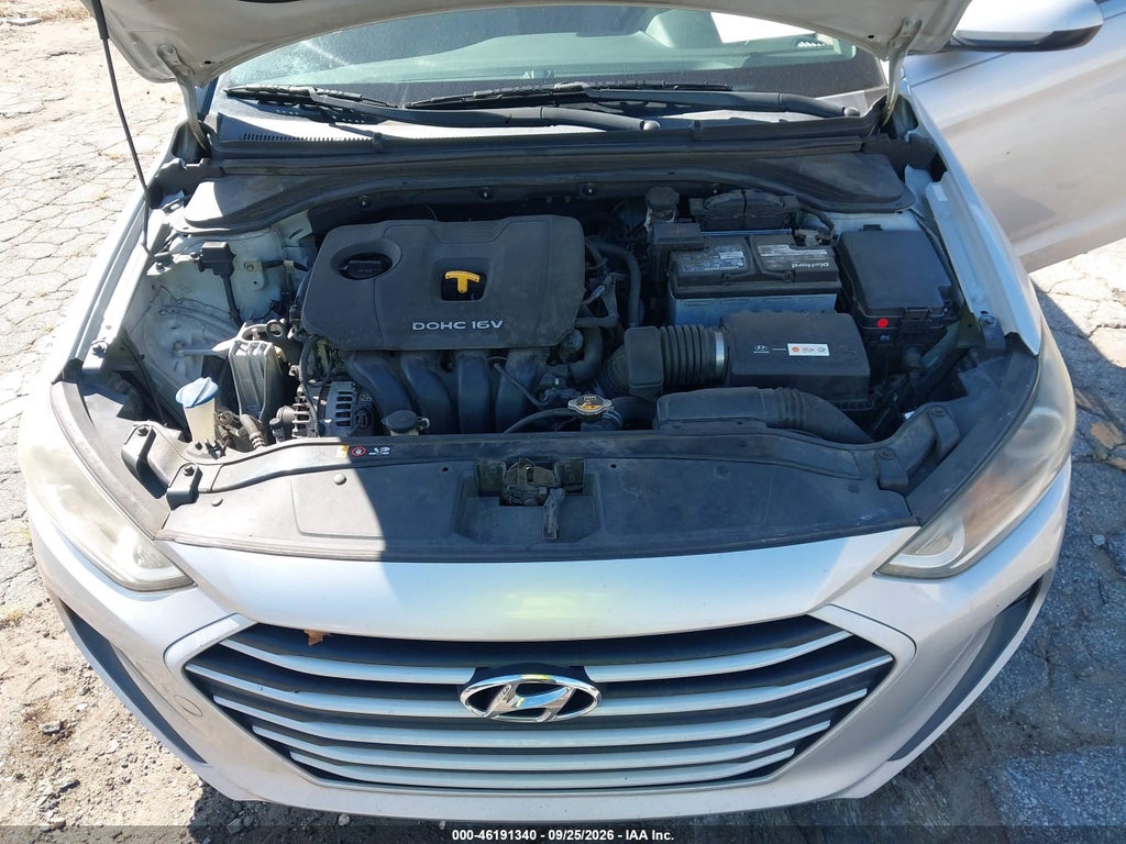 2017 Hyundai Elantra SE photo 10