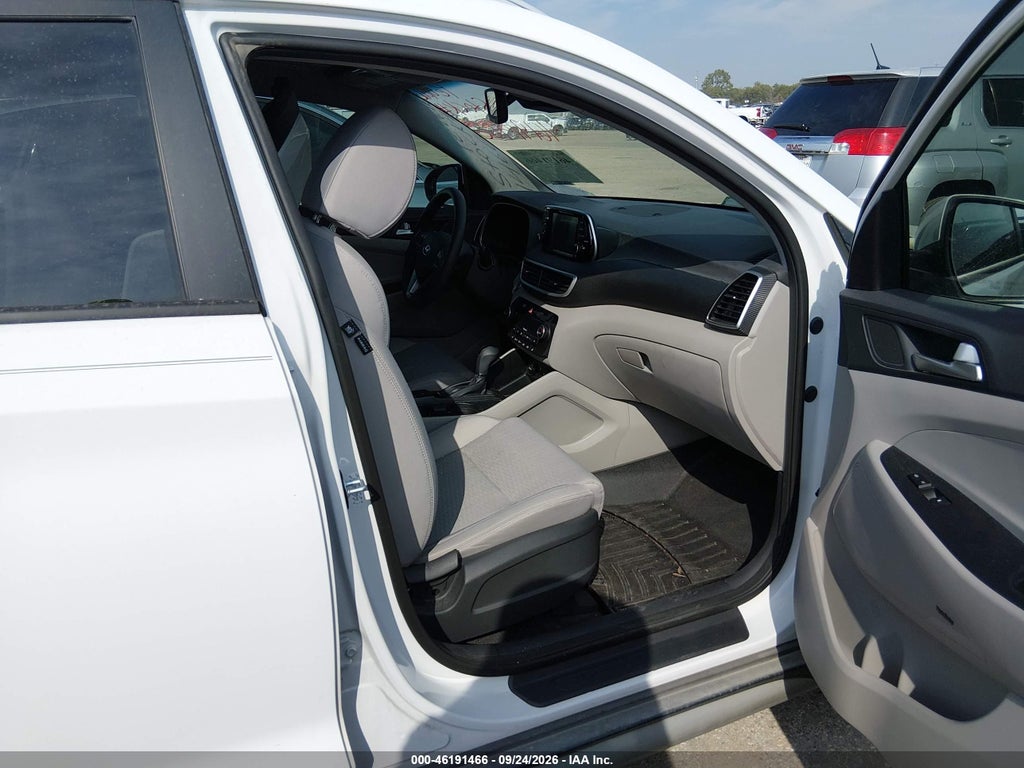2019 Hyundai Tucson Sport photo 5