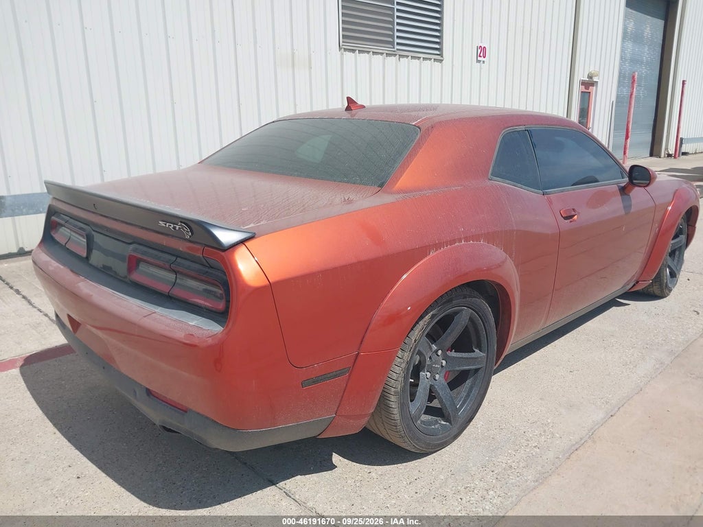 2020 Dodge Challenger photo 4