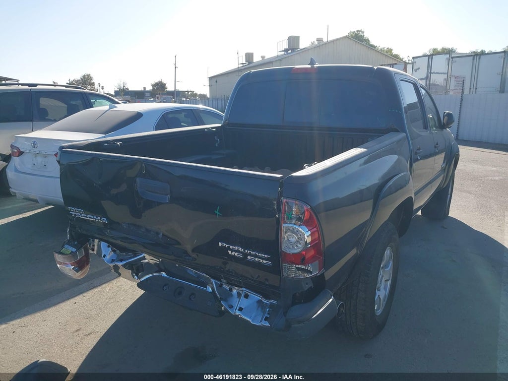 2014 Toyota Tacoma Prerunner V6 photo 4