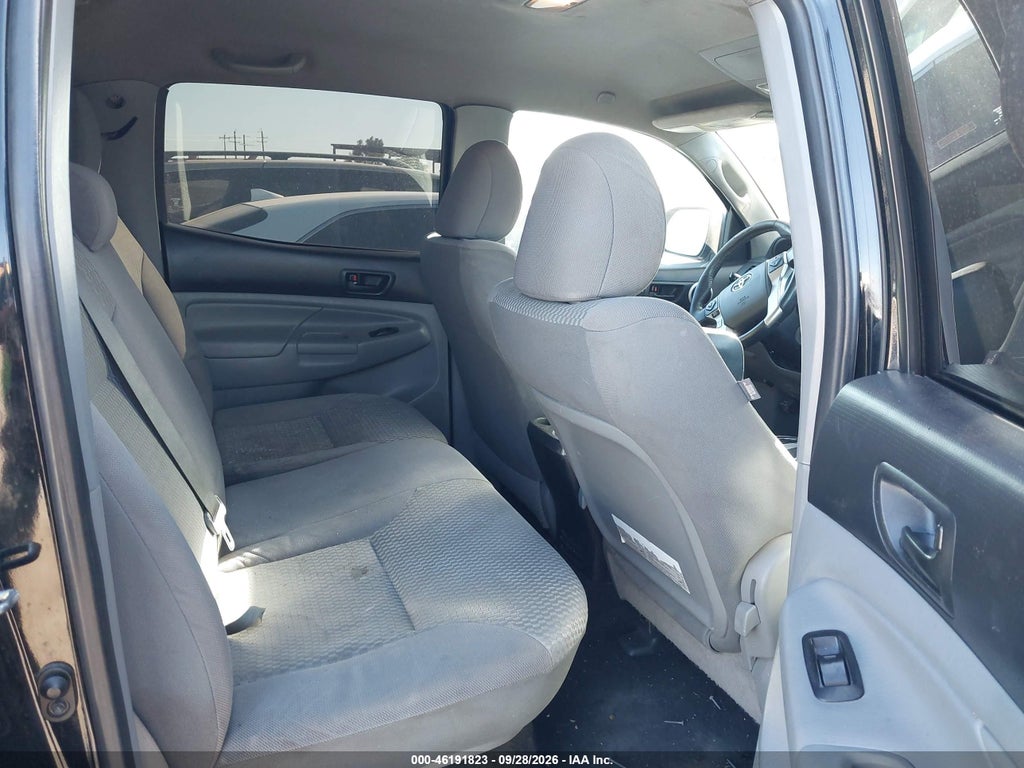 2014 Toyota Tacoma Prerunner V6 photo 8