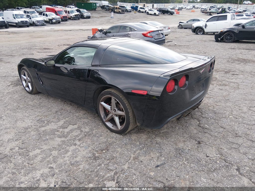 2013 Chevrolet Corvette photo 3