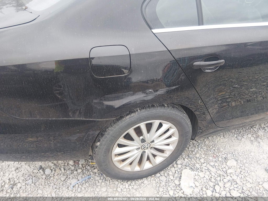 2015 Volkswagen Jetta 1.8T SE photo 6