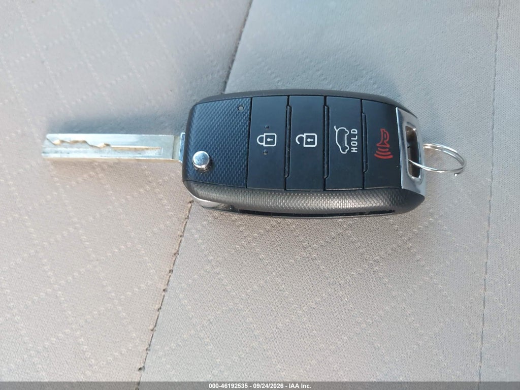 2019 Kia Sorento 3.3L LX photo 11