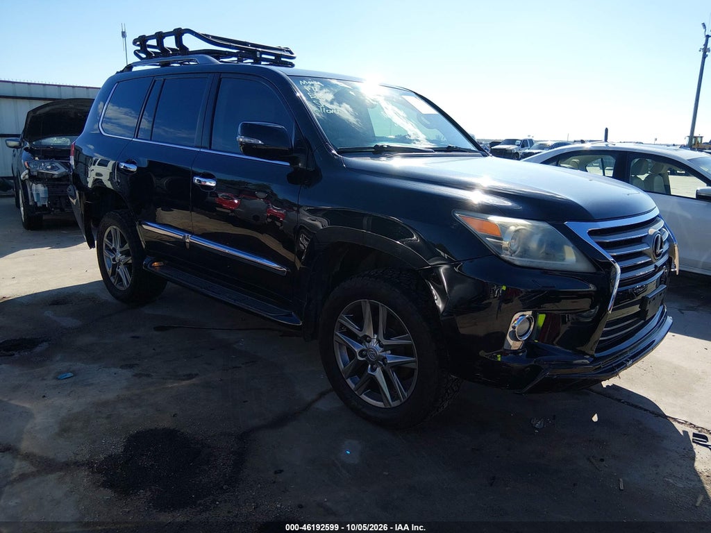 2013 Lexus LX 570 photo 1