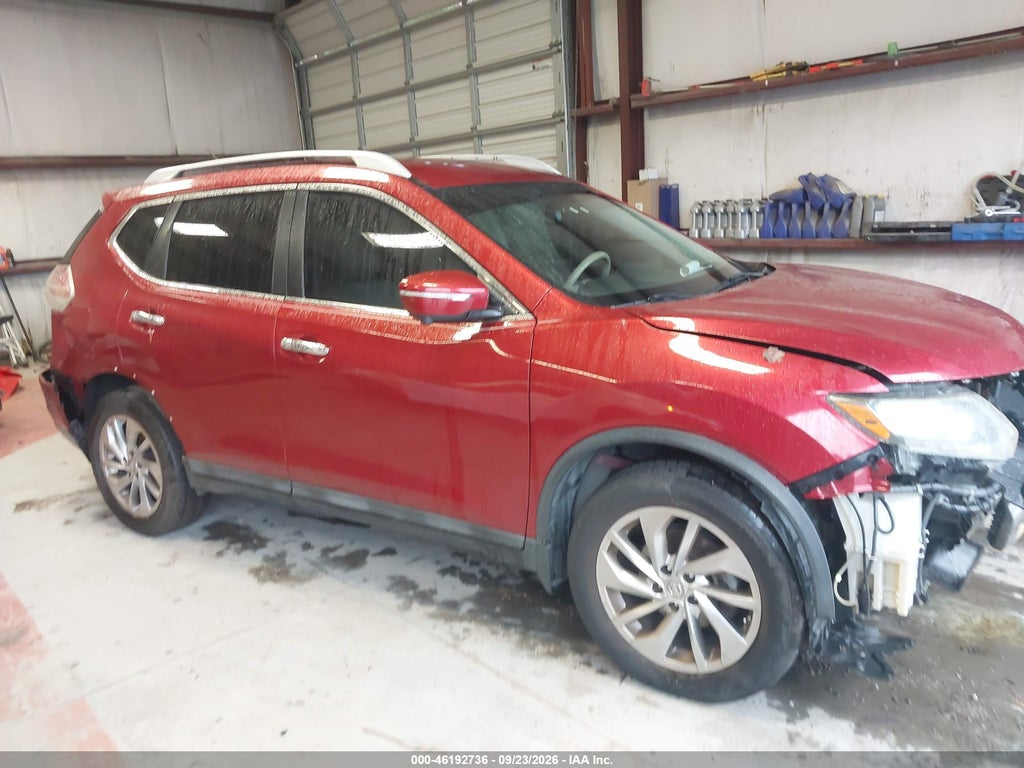 2015 Nissan Rogue SL photo 1