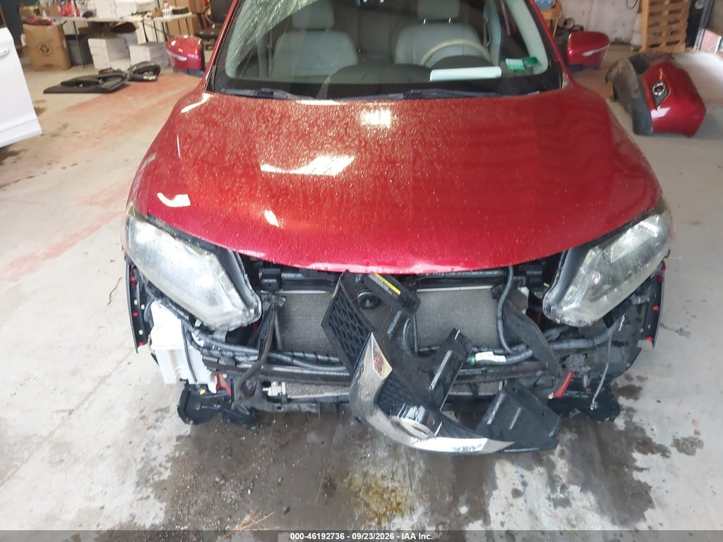 2015 Nissan Rogue SL photo 6