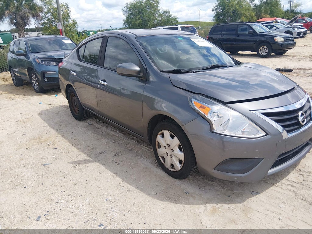 2019 Nissan Versa 1.6 SV photo 1