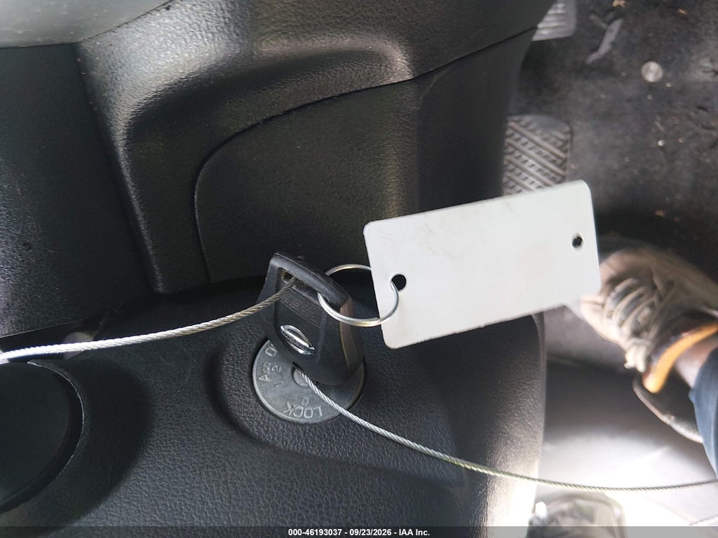 2019 Nissan Versa 1.6 SV photo 11