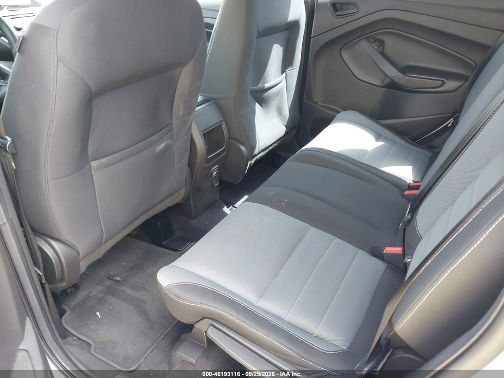 2017 Ford Escape S photo 8