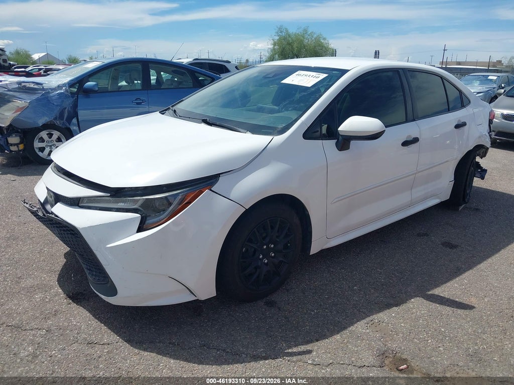 2020 Toyota Corolla LE photo 2
