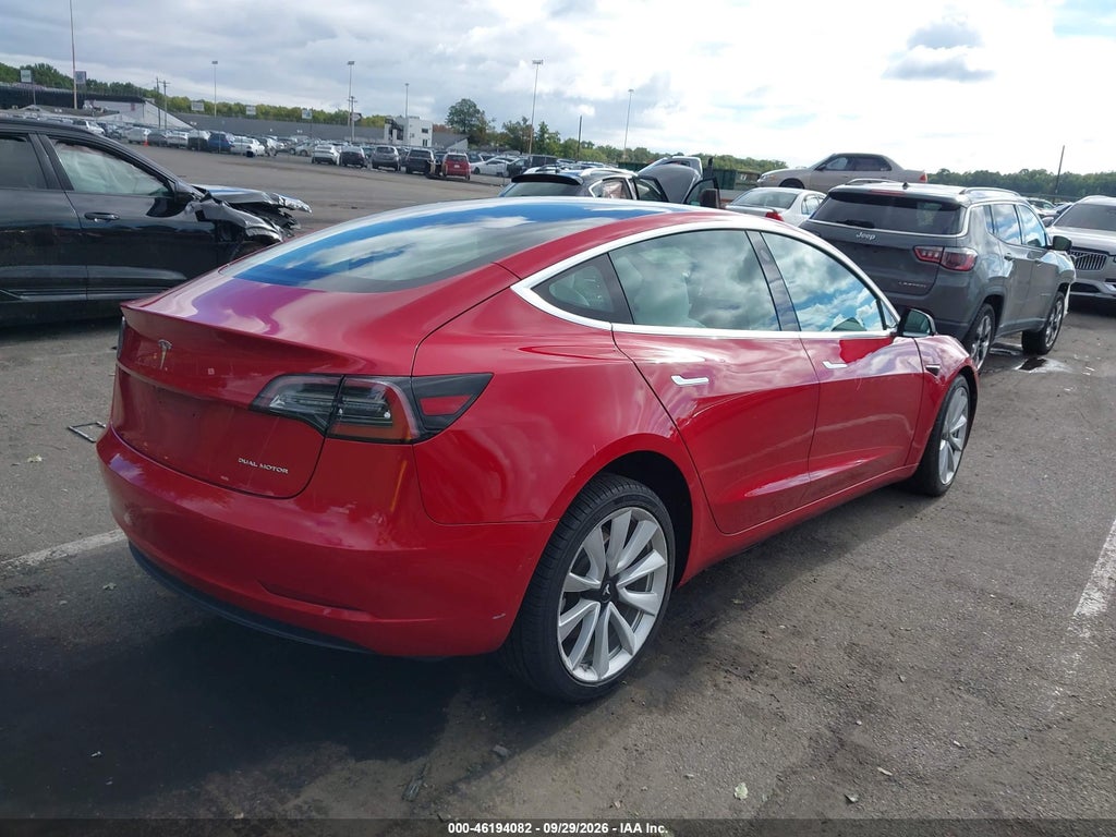 2020 Tesla Model 3 Long Range Dual Motor ALL-Wheel Drive photo 4